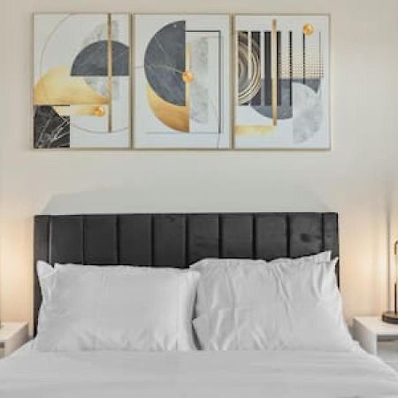 デトロイトCorporate Housing Mgmアパートメント エクステリア 写真